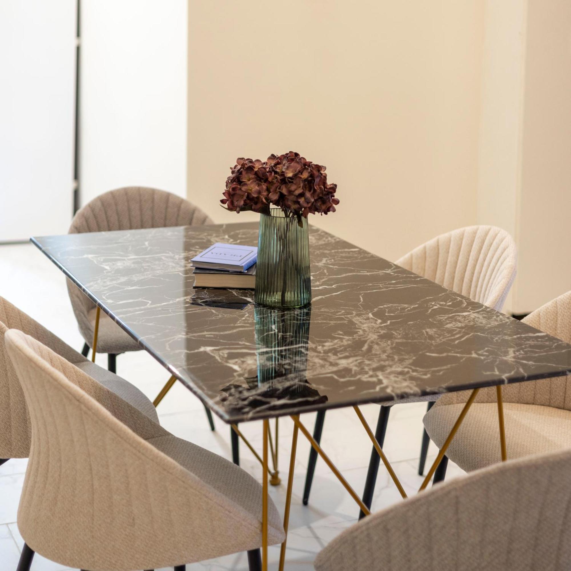 Cozy Boulevard Apartment In The Heart Of Budapest Exteriör bild